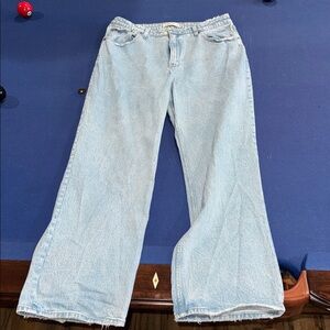 Curve Love High Rise 90s Relaxed Jean, Light Wash